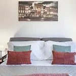Raffinato 8 Piano Con -terrazza, Pianoforte, Angolo Gym - Mico Metro Fiera - Su Scannu Life Apartment Milan