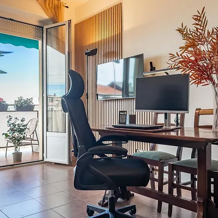 Apartment Raffinato 8 Piano Con -terrazza, Pianoforte, Angolo Gym - Mico Metro Fiera - Su Scannu Life Milan
