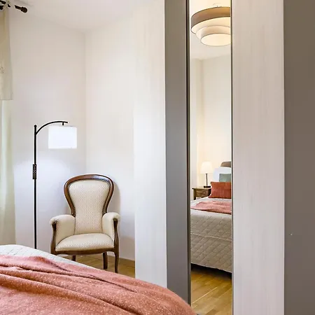 Mico, M5, Life - Luxury Con Terrazza E Vista 8o Piano - Su Scannu Life *