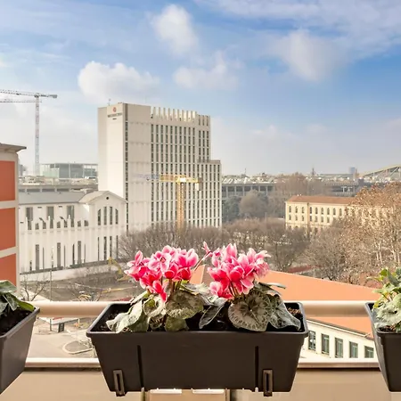 Mico, M5, Life - Luxury Con Terrazza E Vista 8o Piano - Su Scannu Life Apartment Milan