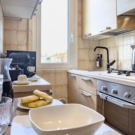 Mico, M5, Life - Luxury Con Terrazza E Vista 8o Piano - Su Scannu Life * Milan