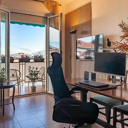 Raffinato 8 Piano Con -terrazza, Pianoforte, Angolo Gym - Mico Metro Fiera - Su Scannu Life Milan